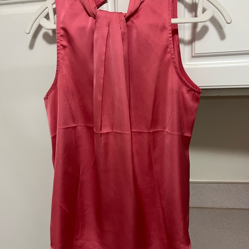 Express size M color orange